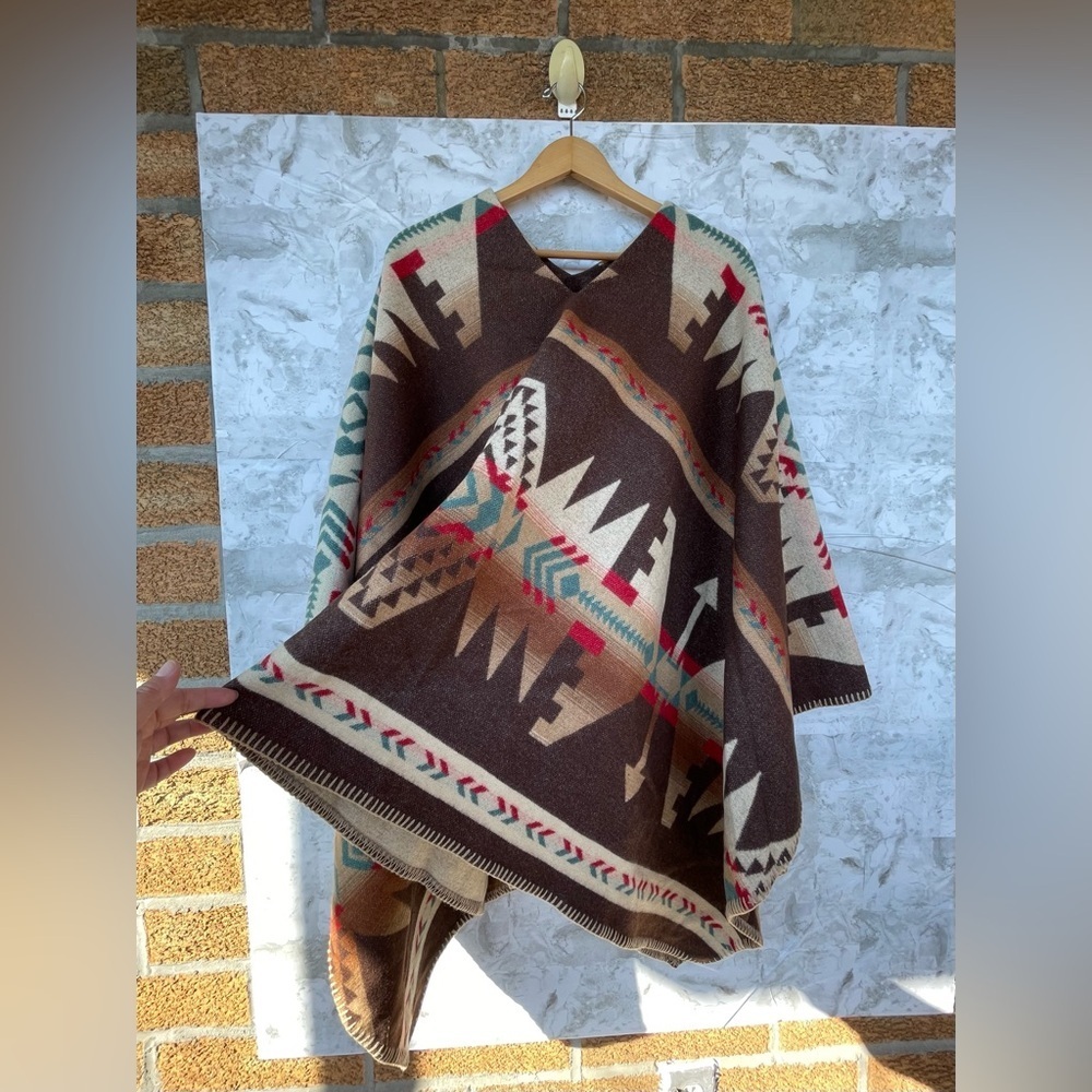 Ralph Lauren Sport Aztec Wool Poncho Boho Western Blanket Wrap Cape Made in USA - Picture 14 of 17